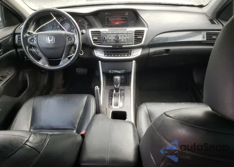 2015 Honda Accord Sport z USA, uszkodzony, nr VIN 1HGCR2F54FA187829